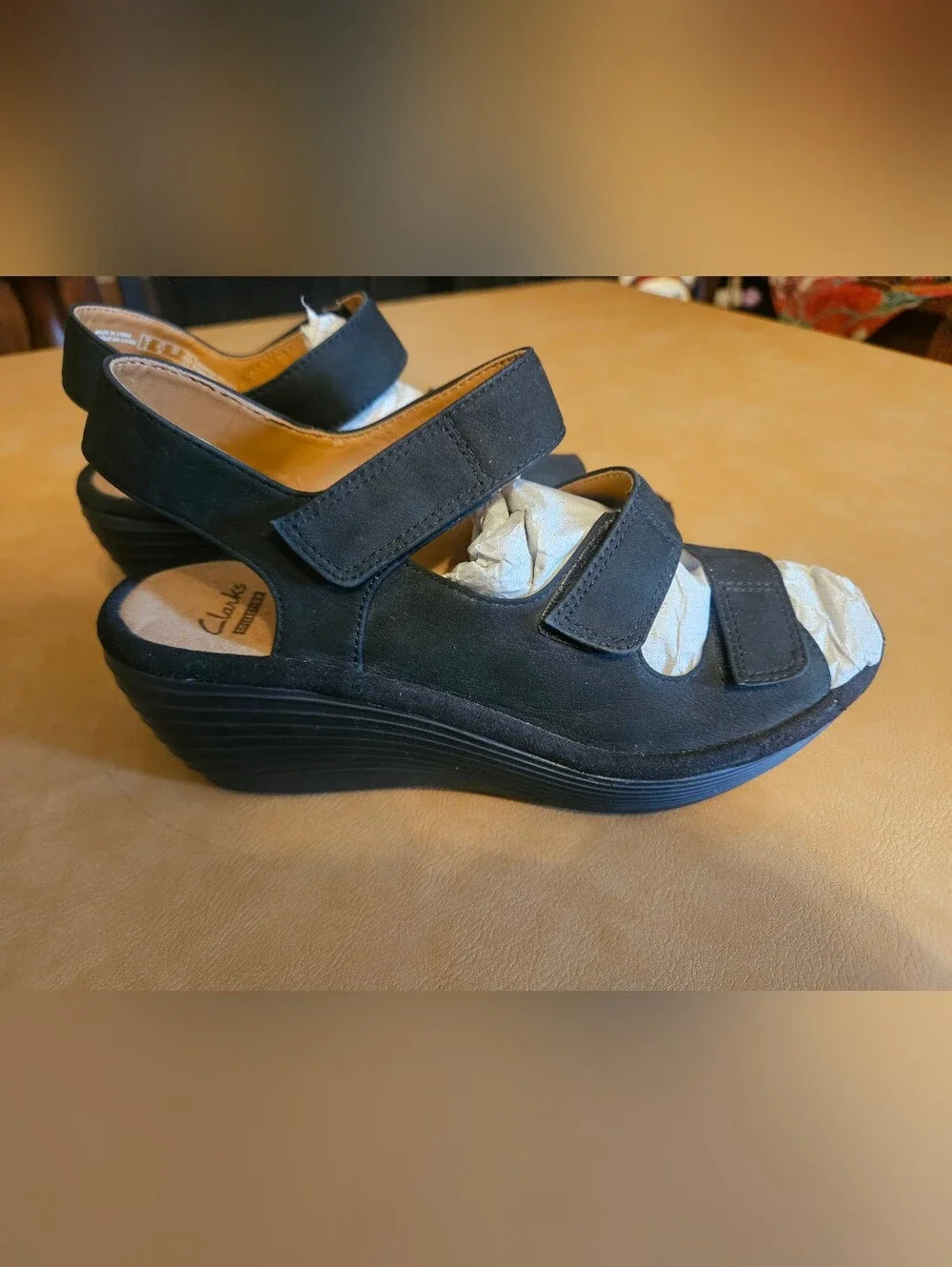 Clarks size black